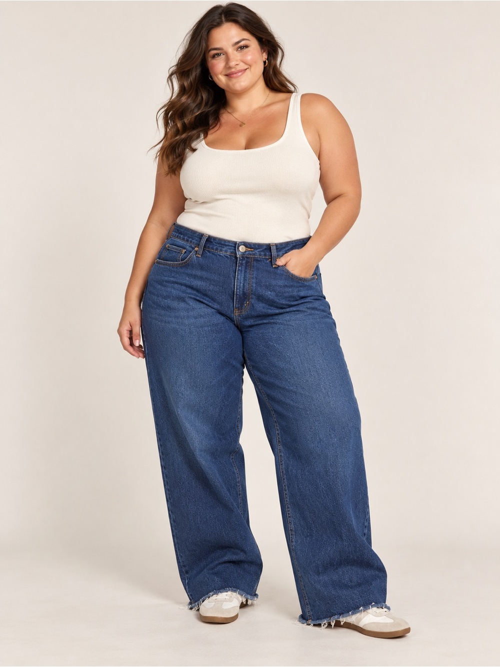 ABERCROMBIE & FITCH Curve Love Low Rise Baggy Raw Hem Jeans 36/22 Short